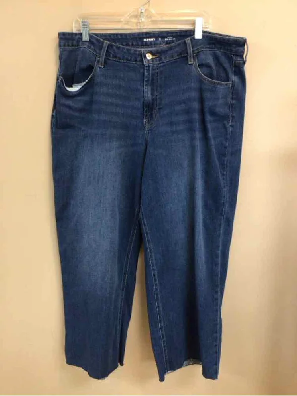 OLD NAVY SIZE 18 Ladies JEANS